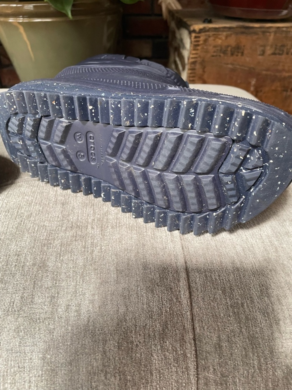 CROCS Navy Speckle Tread Slip-On